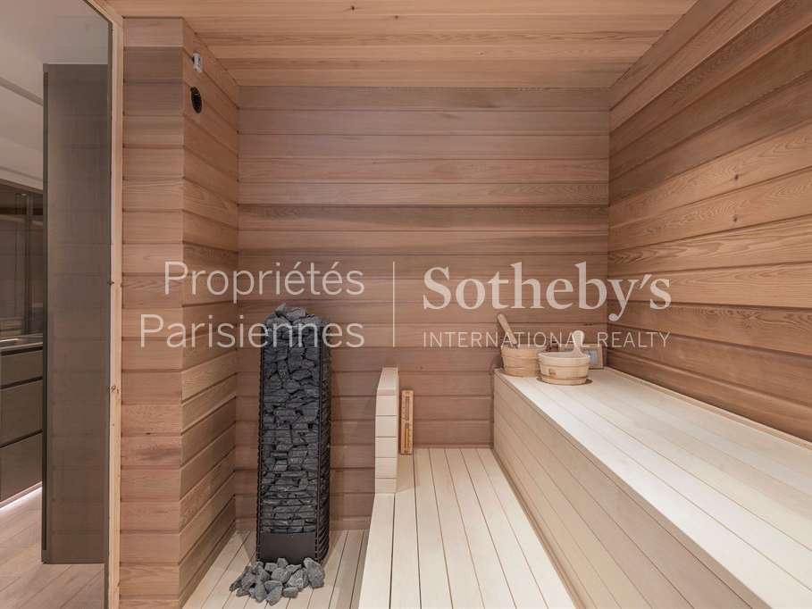 Apartment Paris 2e