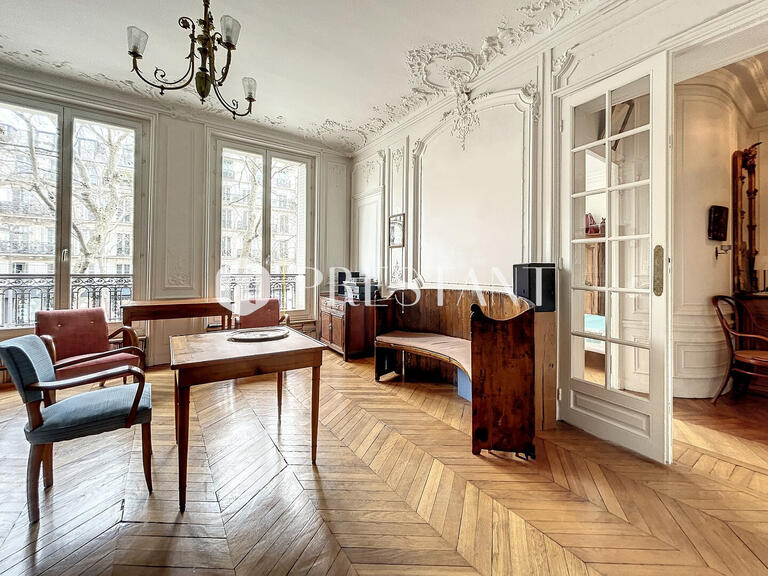 Sale Apartment Paris 3e - 5 bedrooms