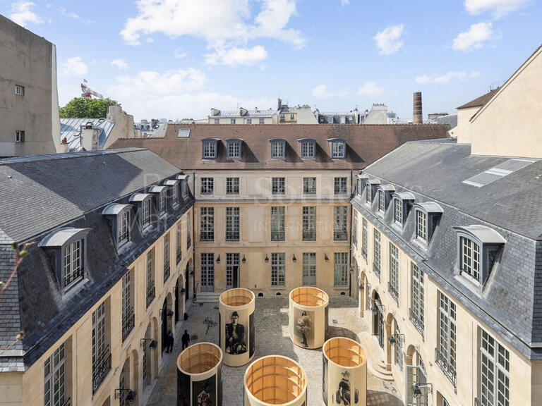Sale Apartment Paris 3e - 2 bedrooms
