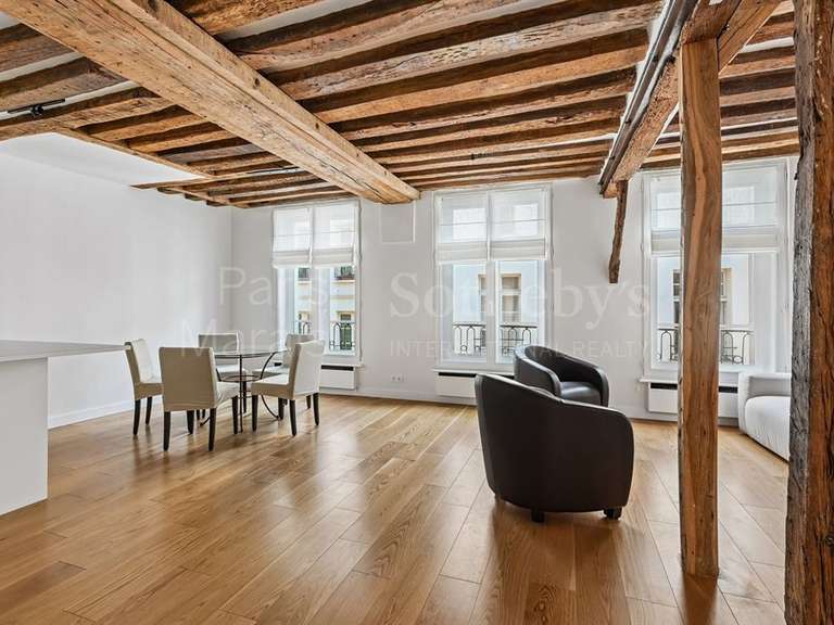 Appartement Paris 3e - 3 chambres - 99m²