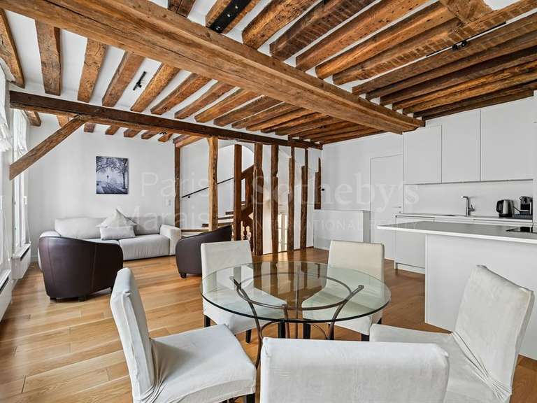 Appartement Paris 3e - 3 chambres - 99m²