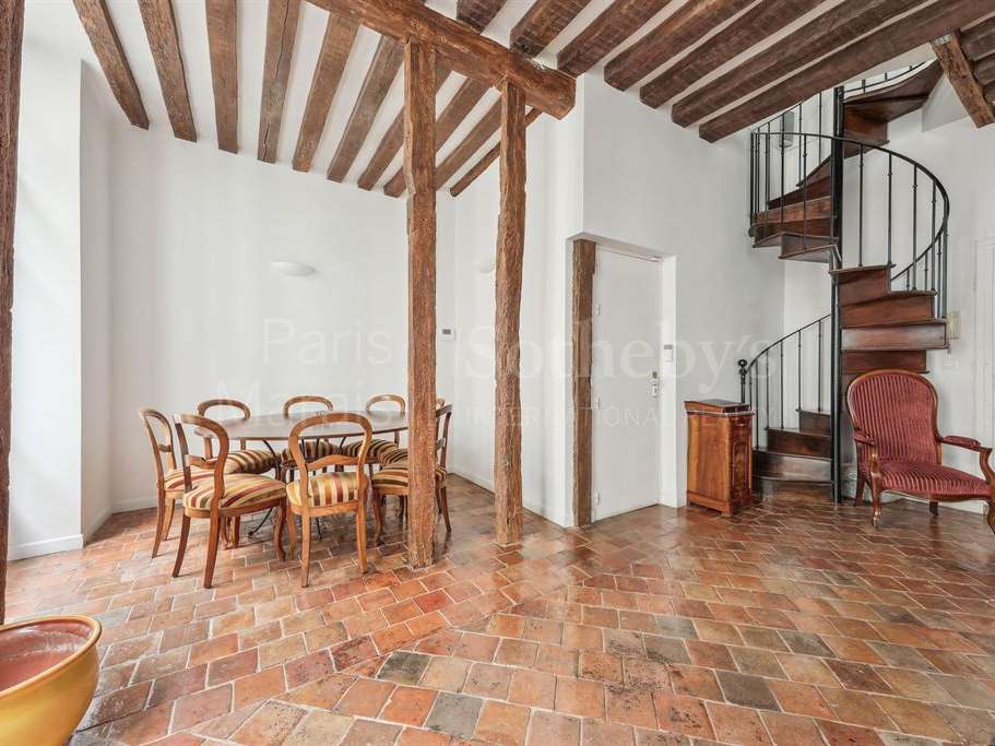 Apartment Paris 3e