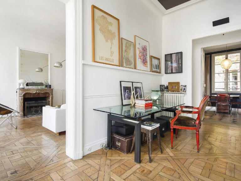 Apartment Paris 3e - 106m²