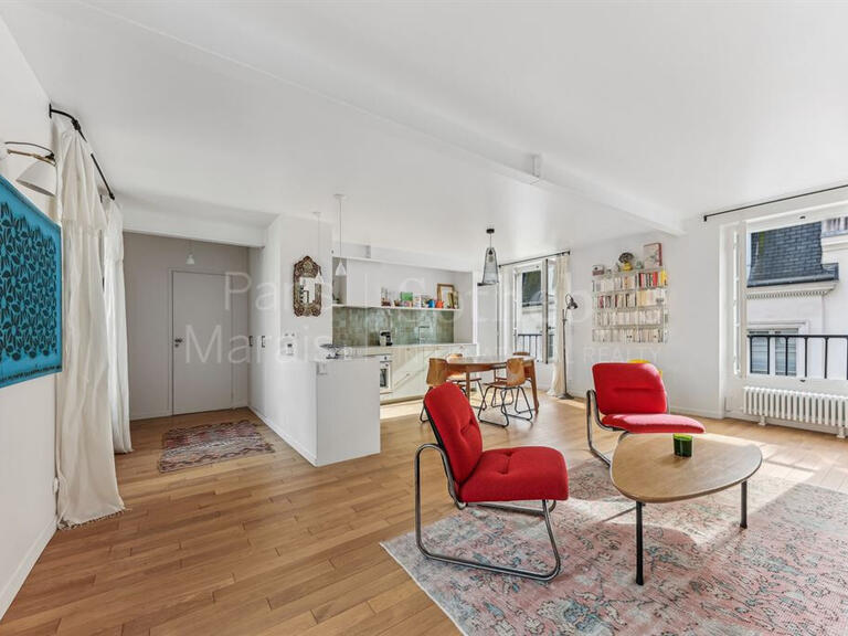 Appartement Paris 3e - 2 chambres - 86m²