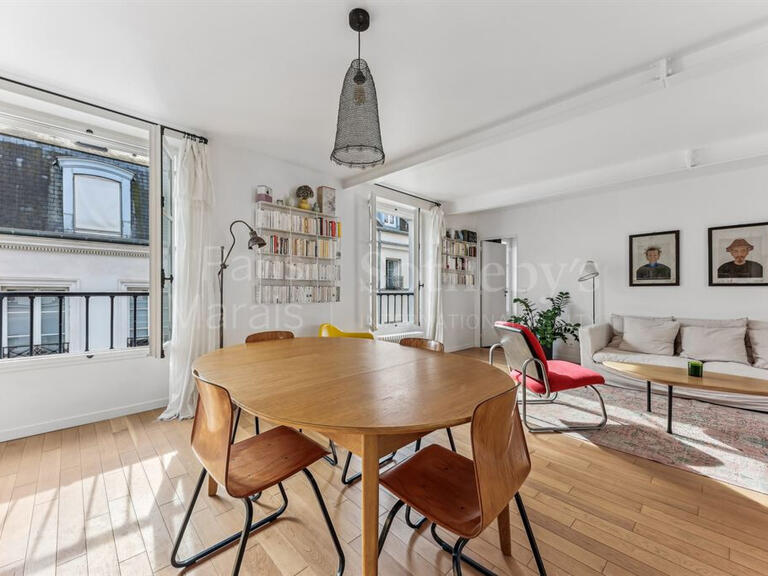 Appartement Paris 3e - 2 chambres - 86m²