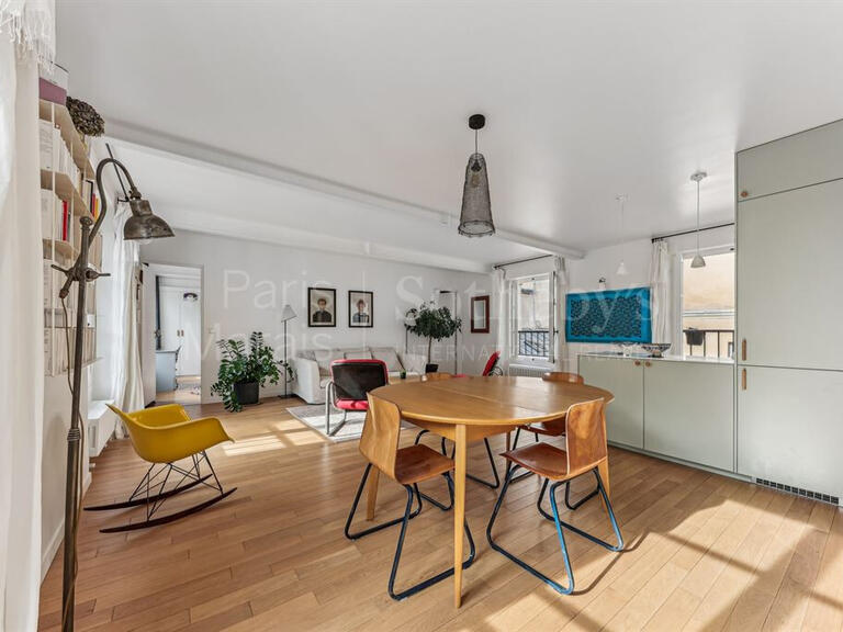 Appartement Paris 3e - 2 chambres - 86m²