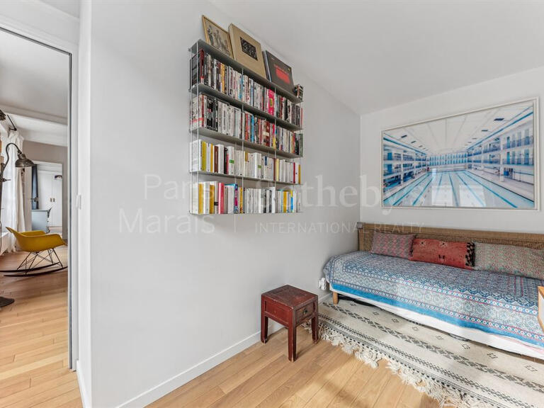 Appartement Paris 3e - 2 chambres - 86m²