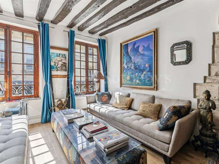 Appartement Paris 3e - 2 chambres - 89m²