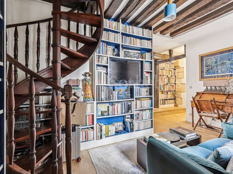 Appartement Paris 3e - 2 chambres - 89m²