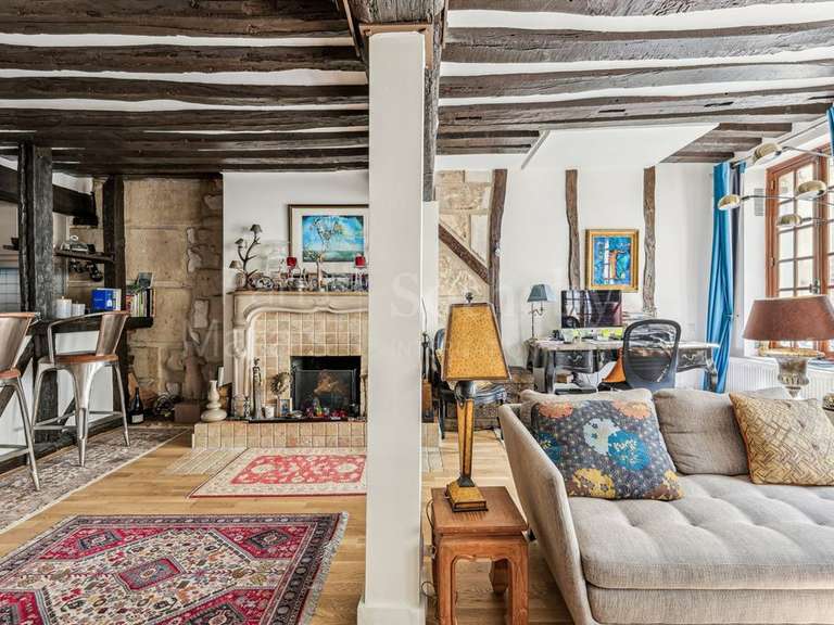 Appartement Paris 3e - 2 chambres - 89m²