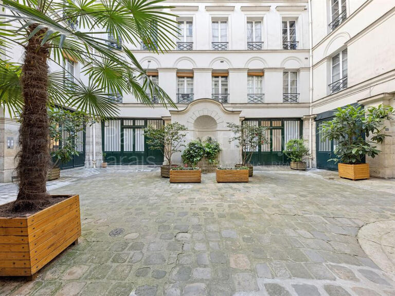Appartement Paris 3e - 2 chambres - 74m²