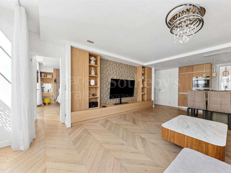 Appartement Paris 3e - 2 chambres - 74m²