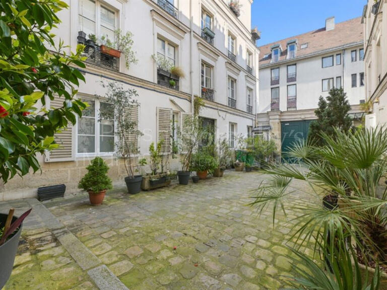 Appartement Paris 3e - 2 chambres - 72m²
