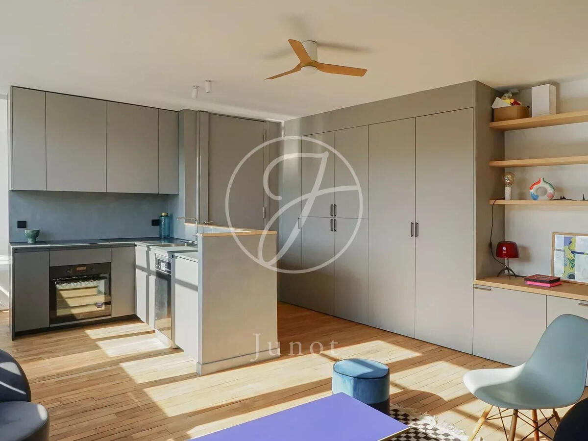 Apartment Paris 3e