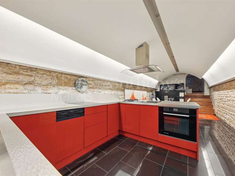 Appartement Paris 3e - 1 chambre - 154m²