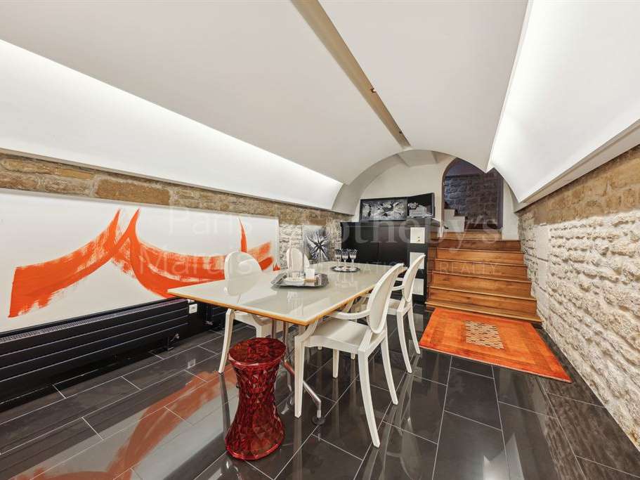 Apartment Paris 3e