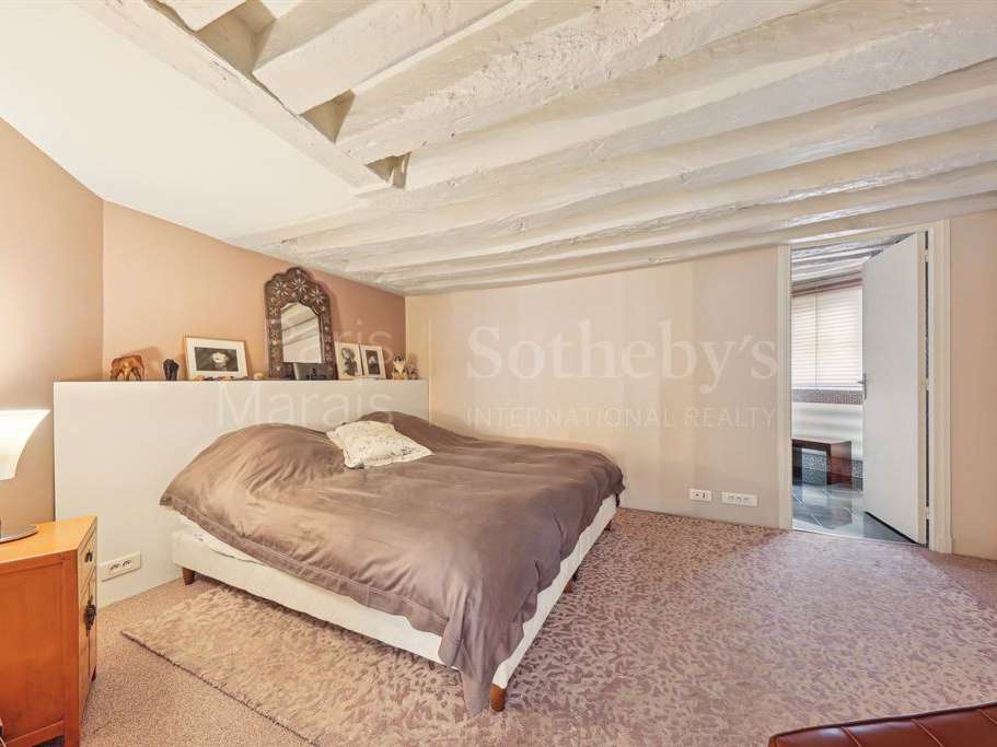 Apartment Paris 3e