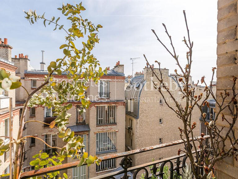 Appartement Paris 3e - 1 chambre - 71m²