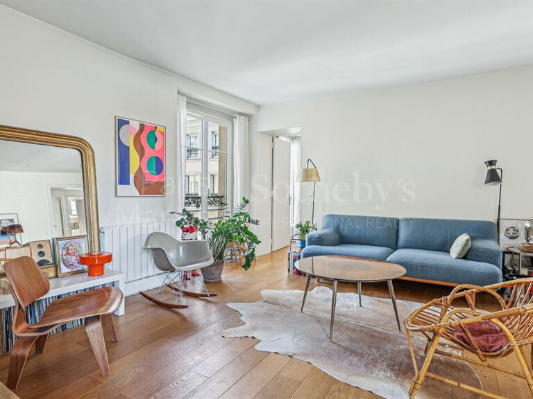 Appartement Paris 3e - 3 chambres - 80m²