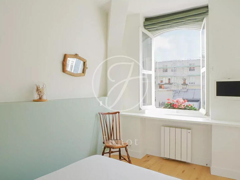 Appartement Paris 3e - 1 chambre - 37m²
