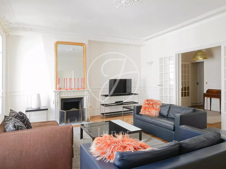 Appartement Paris 3e - 3 chambres - 94m²