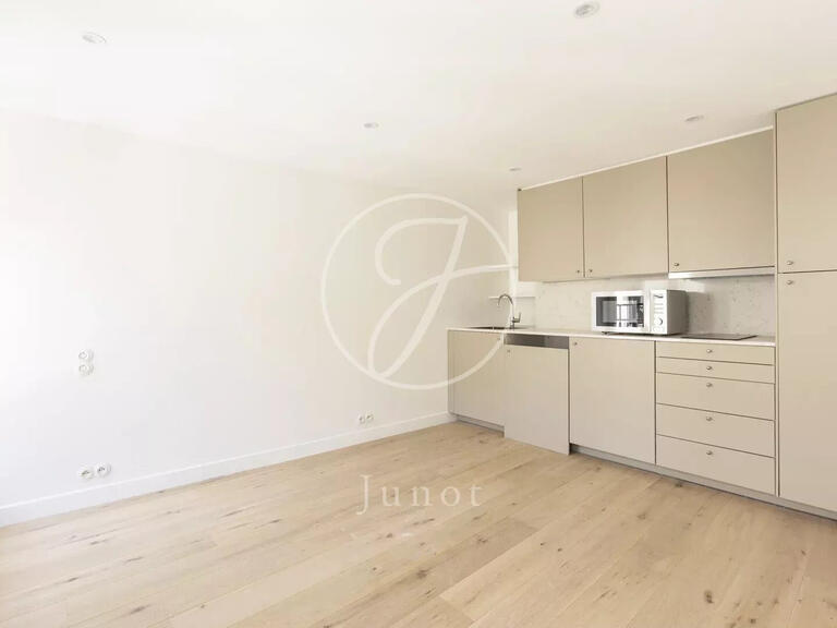 Appartement Paris 3e - 17m²