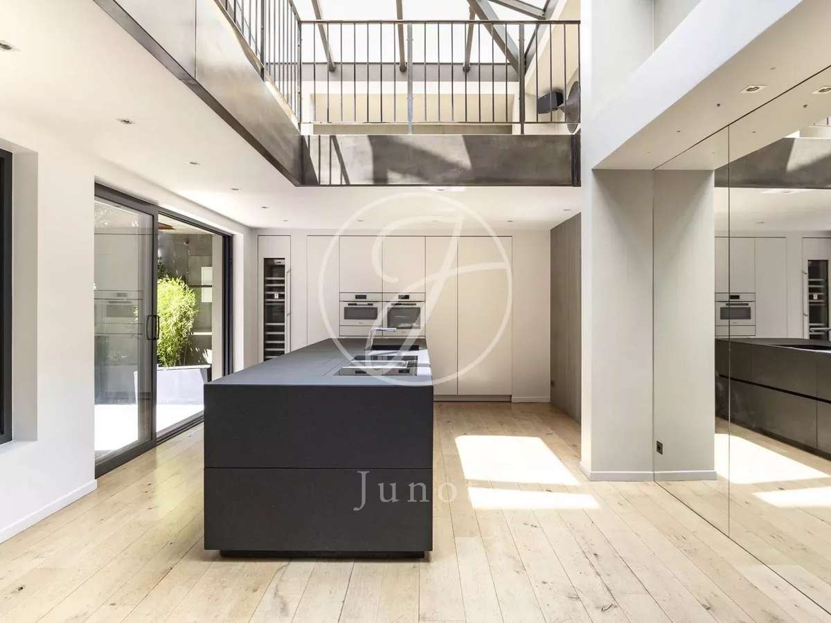 Apartment Paris 3e