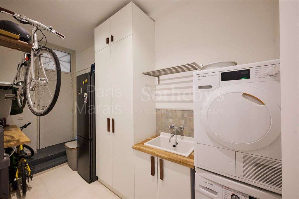 Apartment Paris 3e