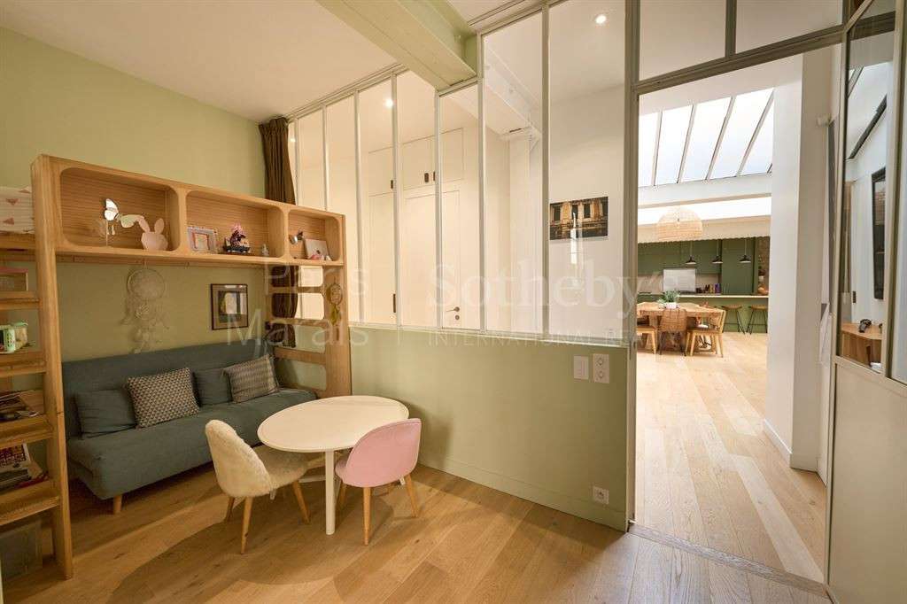 Apartment Paris 3e