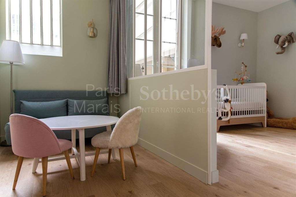 Apartment Paris 3e