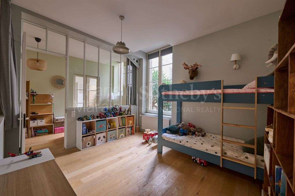 Apartment Paris 3e