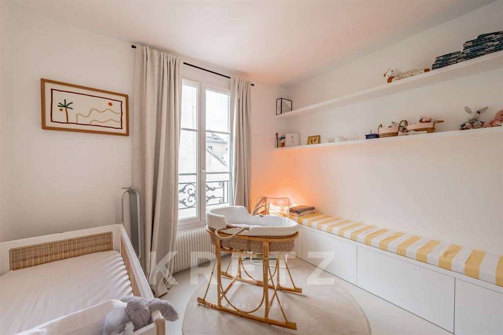 Apartment Paris 3e