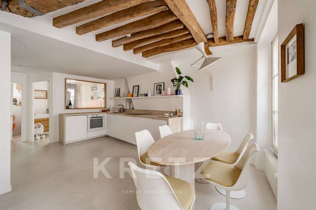 Apartment Paris 3e