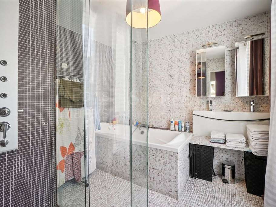 Apartment Paris 3e