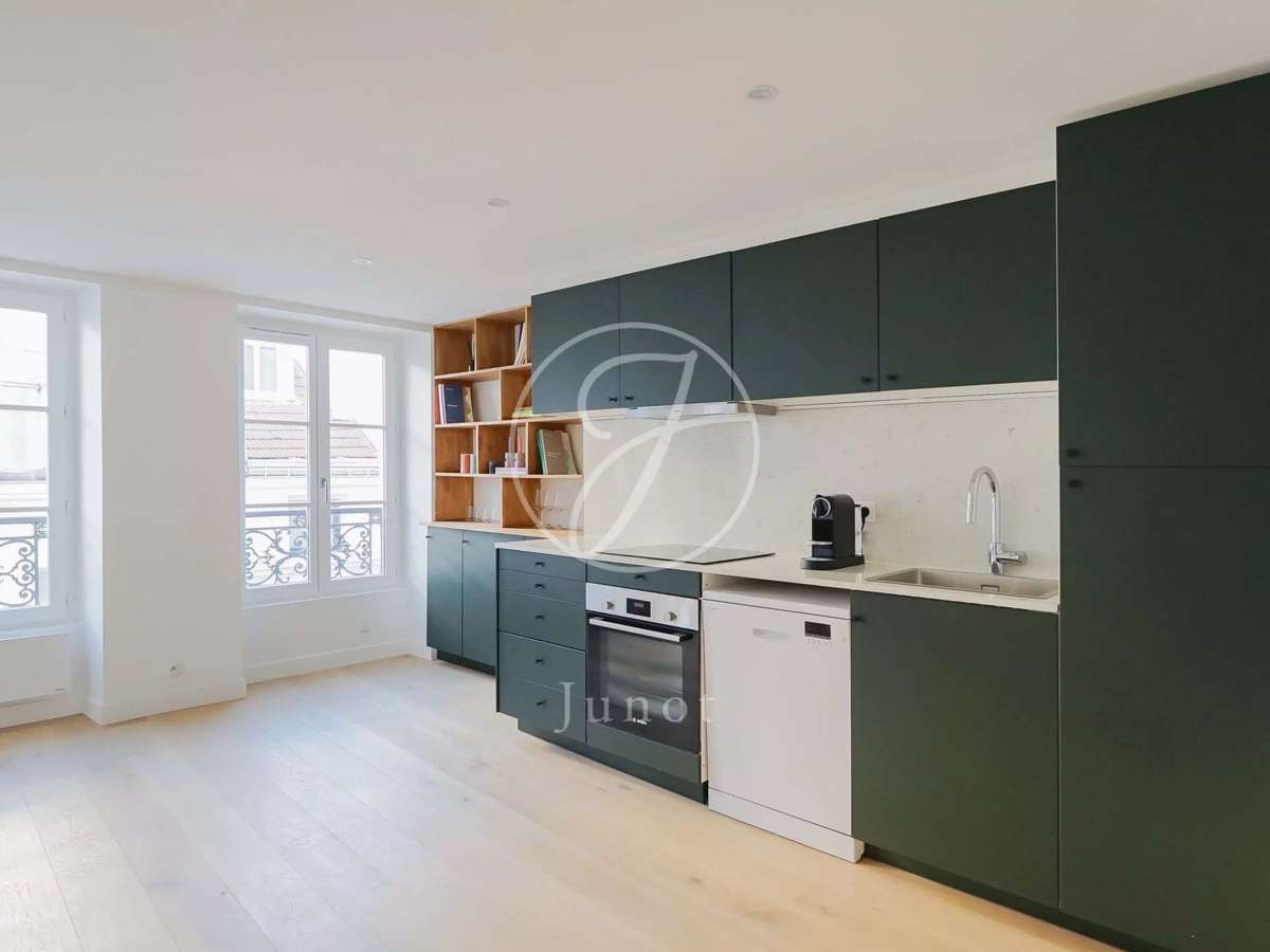 Apartment Paris 3e