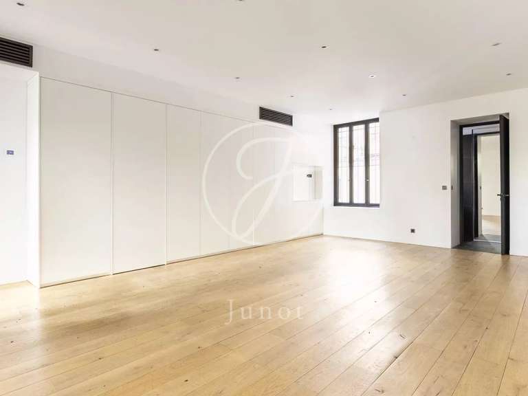 Apartment Paris 3e - 2 bedrooms - 219m²