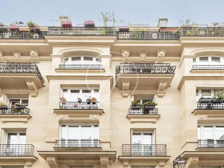 Appartement Paris 3e - 3 chambres - 139m²