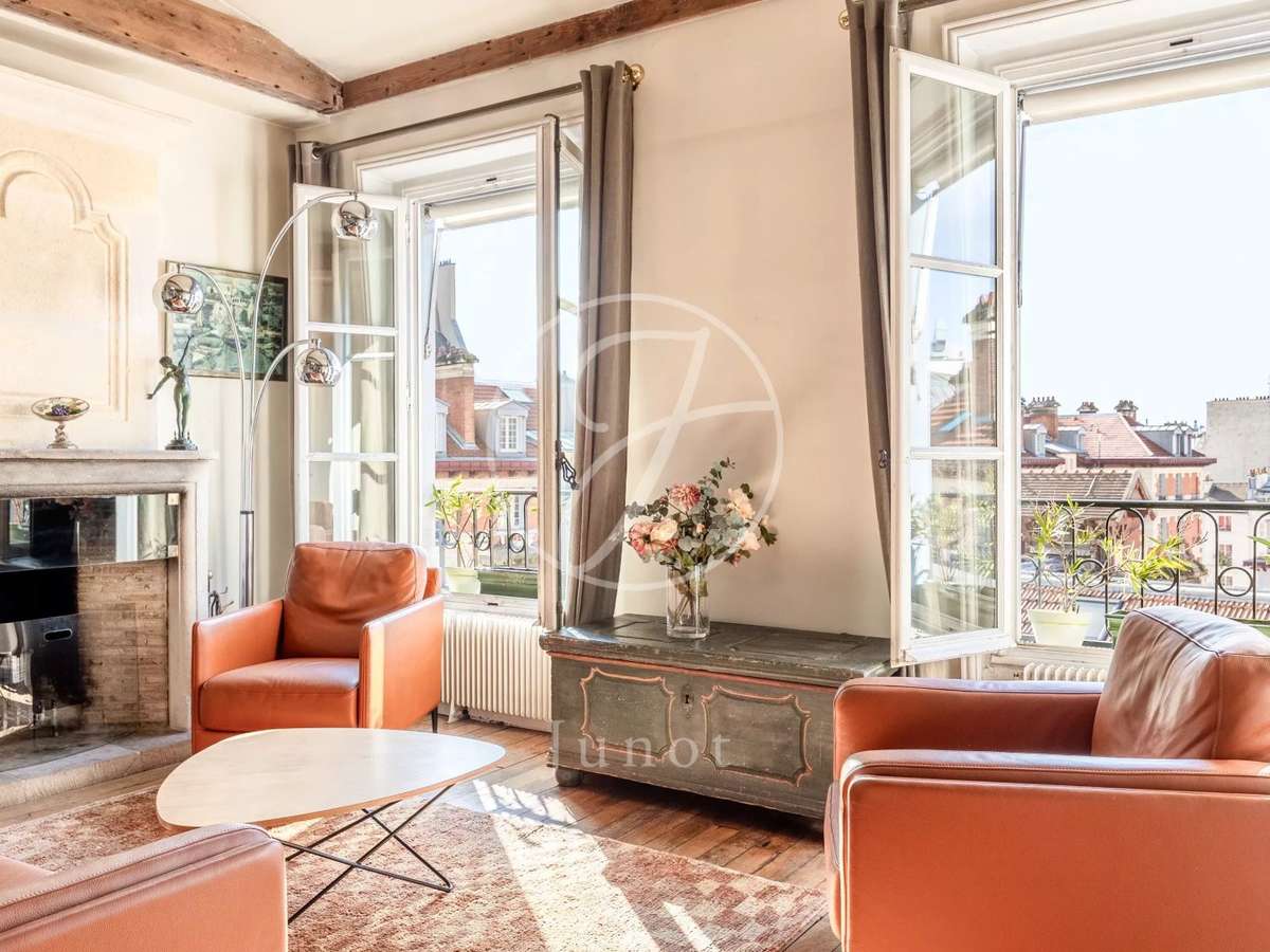Apartment Paris 3e
