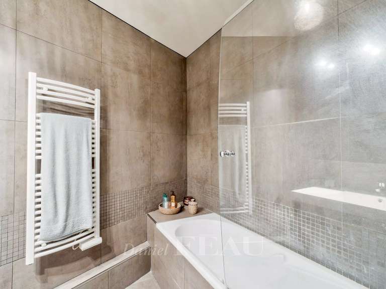 Appartement Paris 3e - 1 chambre - 51m²