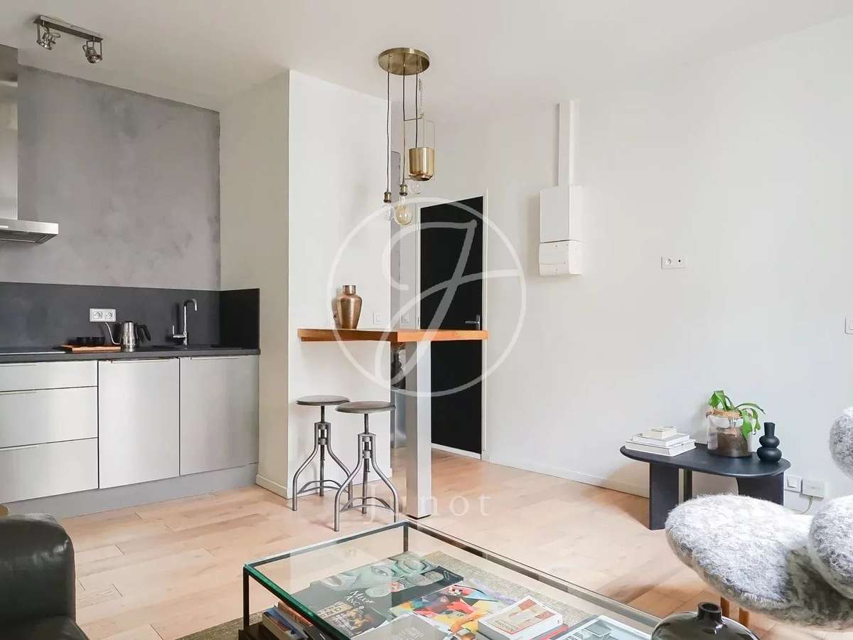 Apartment Paris 3e