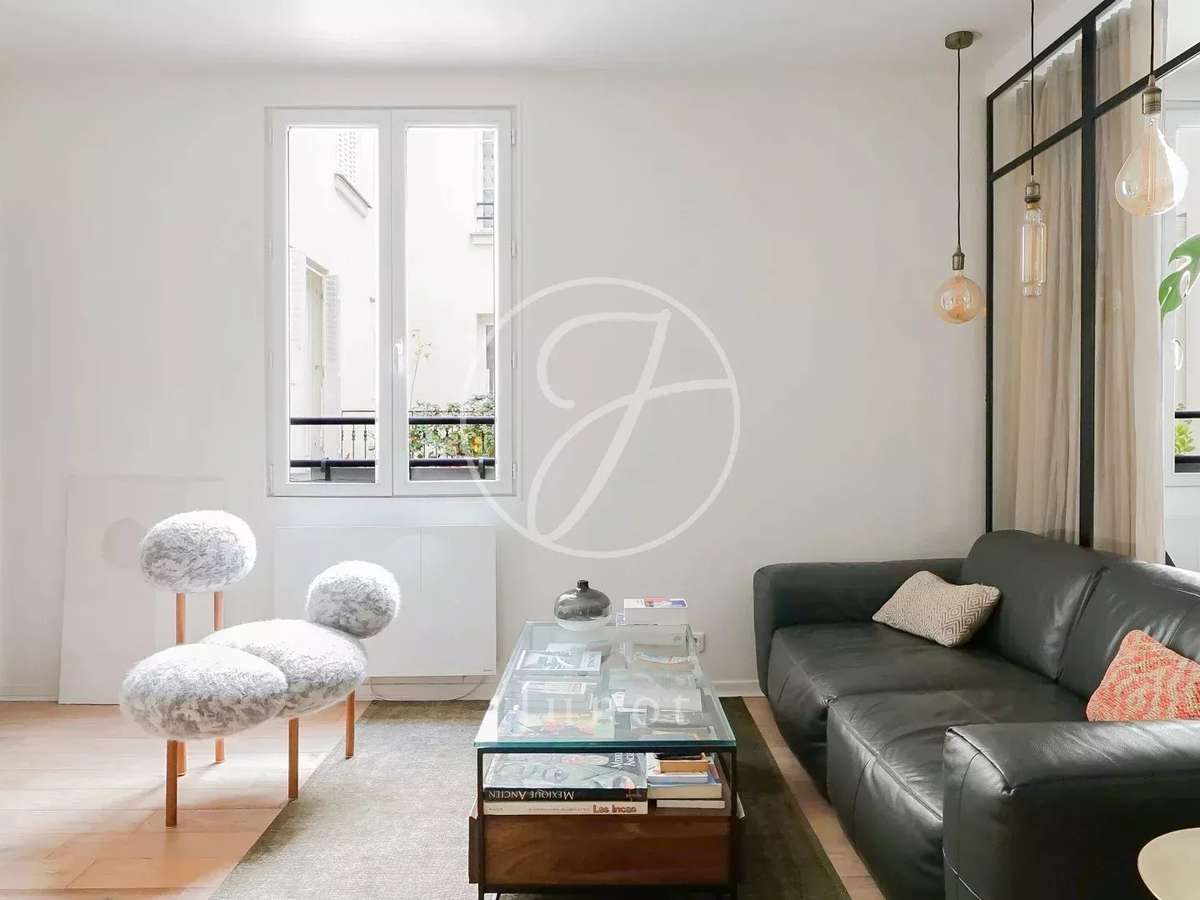 Apartment Paris 3e