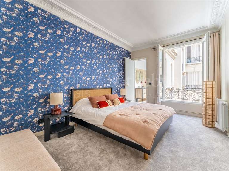 Appartement Paris 3e - 3 chambres - 150m²