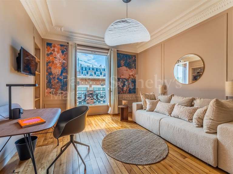 Appartement Paris 3e - 3 chambres - 150m²