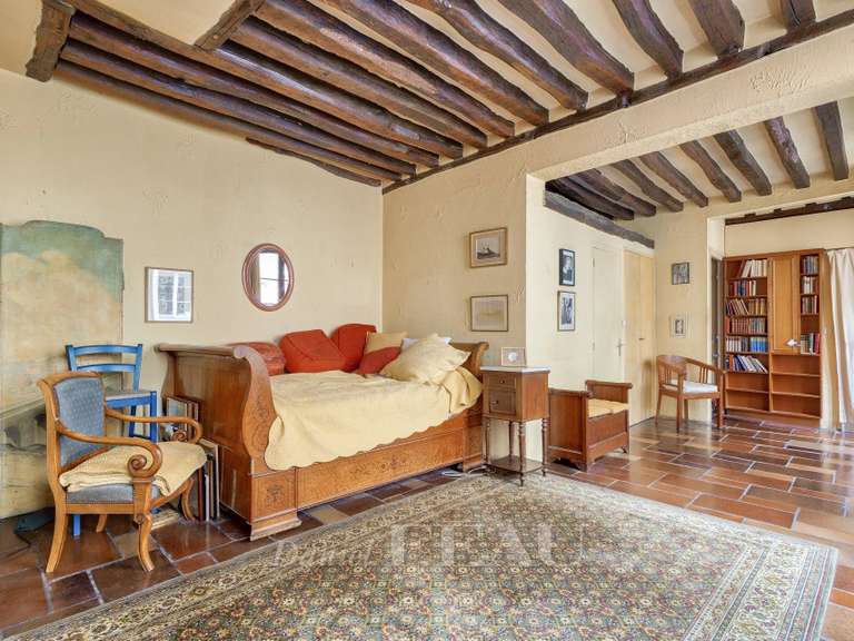 Appartement Paris 3e - 2 chambres - 87m²