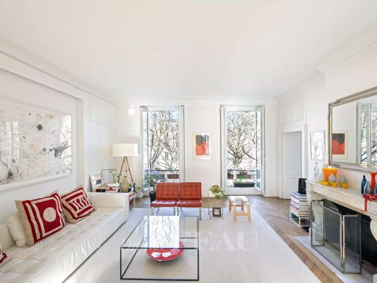 Appartement Paris 3e - 4 chambres - 199m²