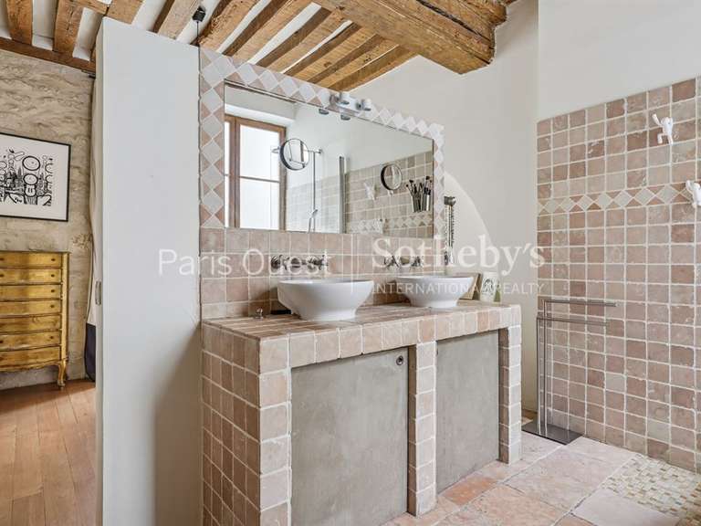 Appartement Paris 3e - 1 chambre - 67m²