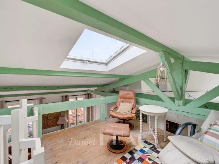 Appartement Paris 3e - 2 chambres - 114m²