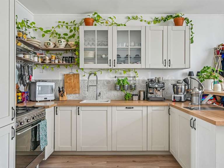 Appartement Paris 3e - 2 chambres - 76m²