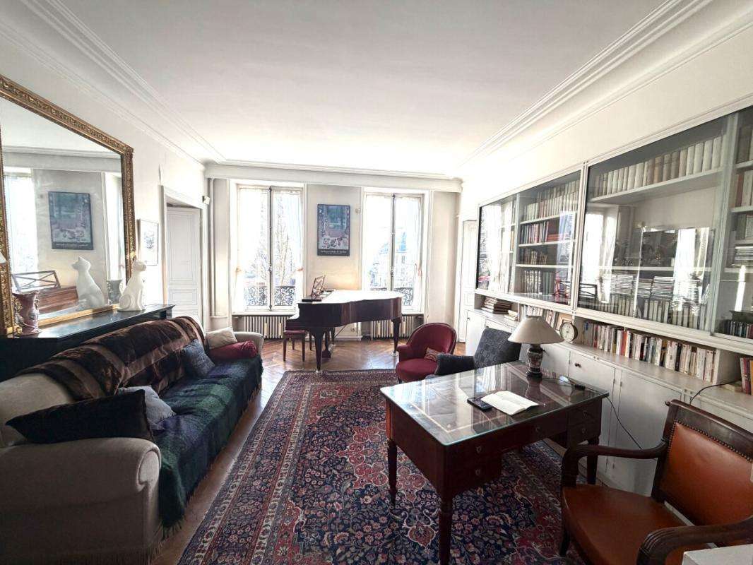 Appartement Paris 3e