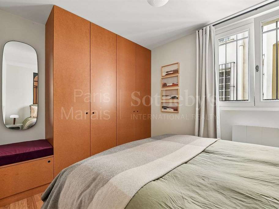 Apartment Paris 3e